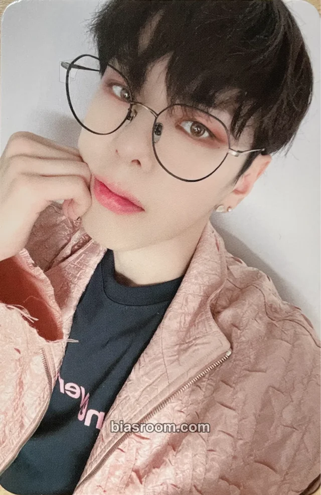 WEi - Daehyeon - Love Pt.1 : First Love Album pob (pre-order benefit) makestar