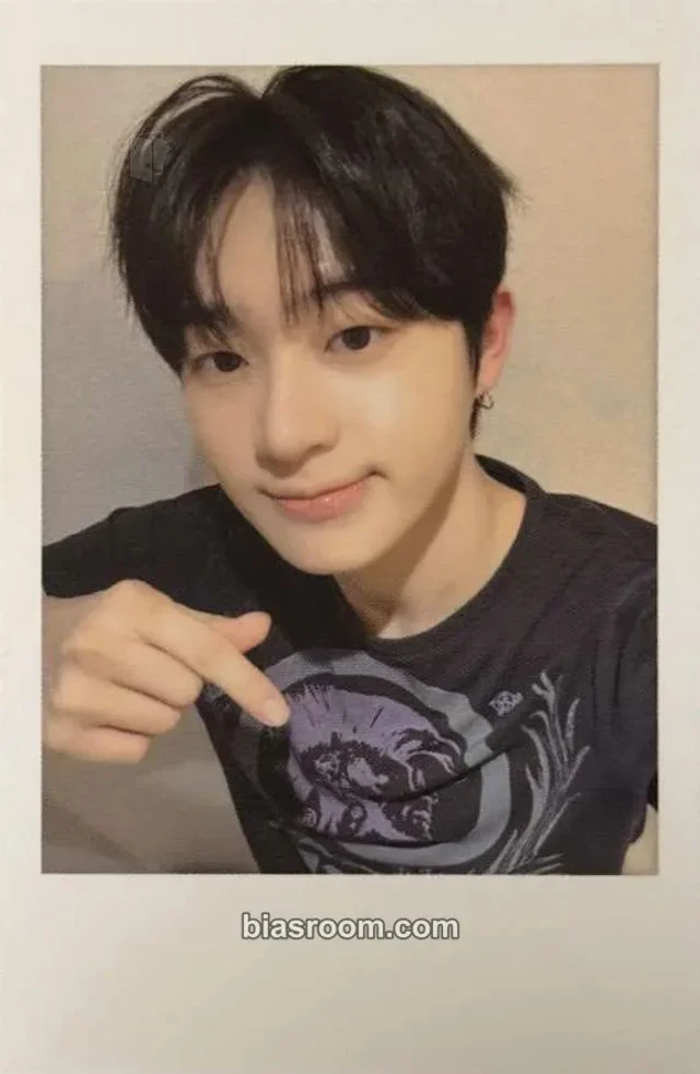 idntt - Han YeJoon - itsnotover Album soundwave round 2 polaroid fansign