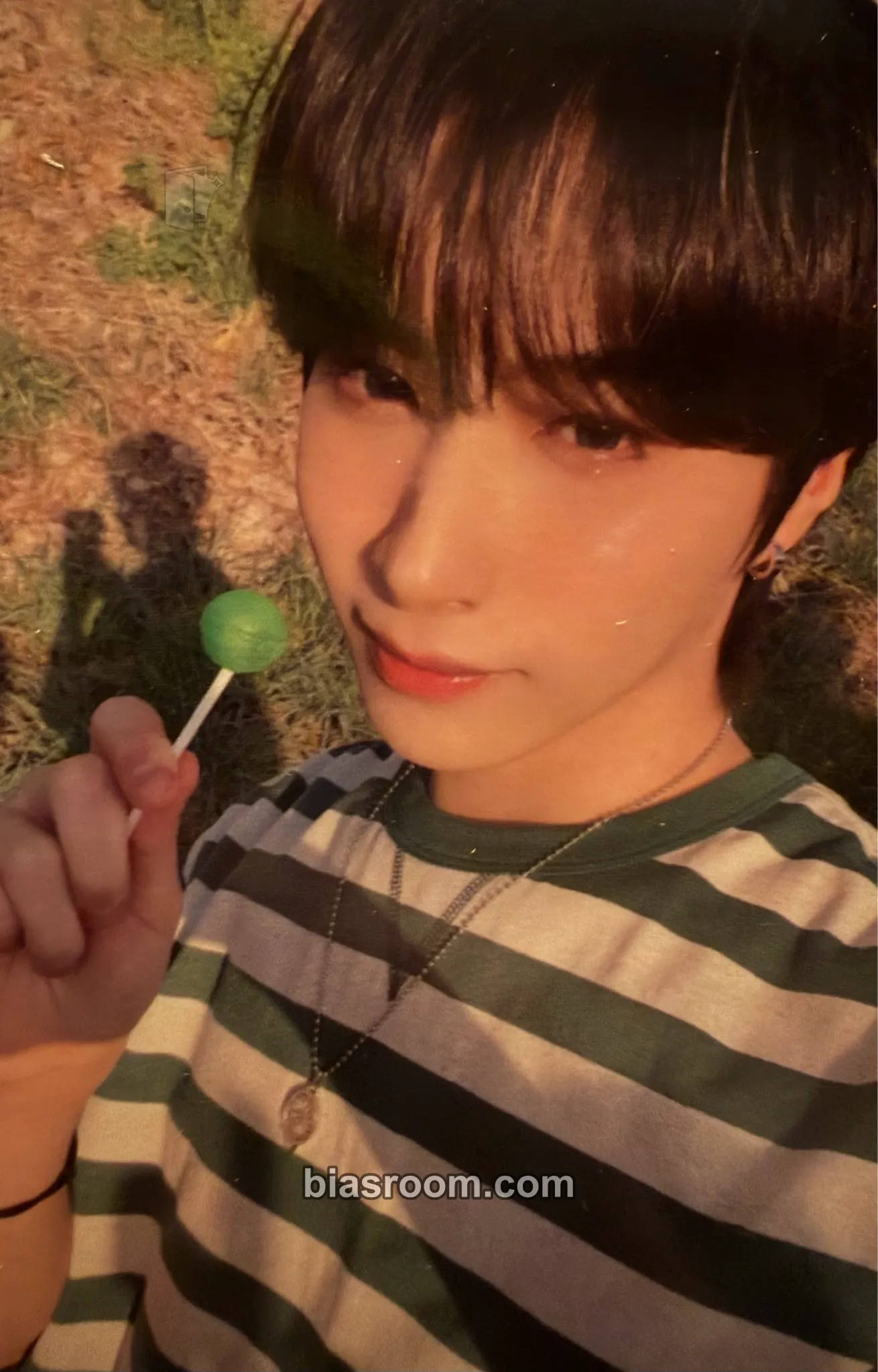 Xion Under Photocard - ONEUS - photocard K-pop di ONEUS