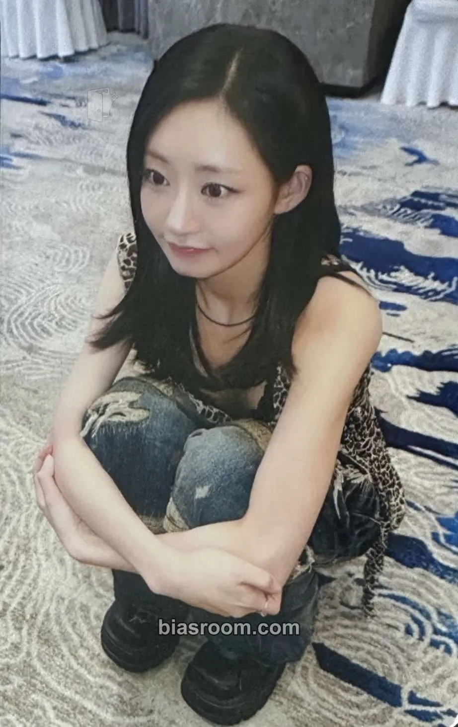 Julie Who Is She Photocard - KISS OF LIFE - photocard K-pop di KISS OF LIFE