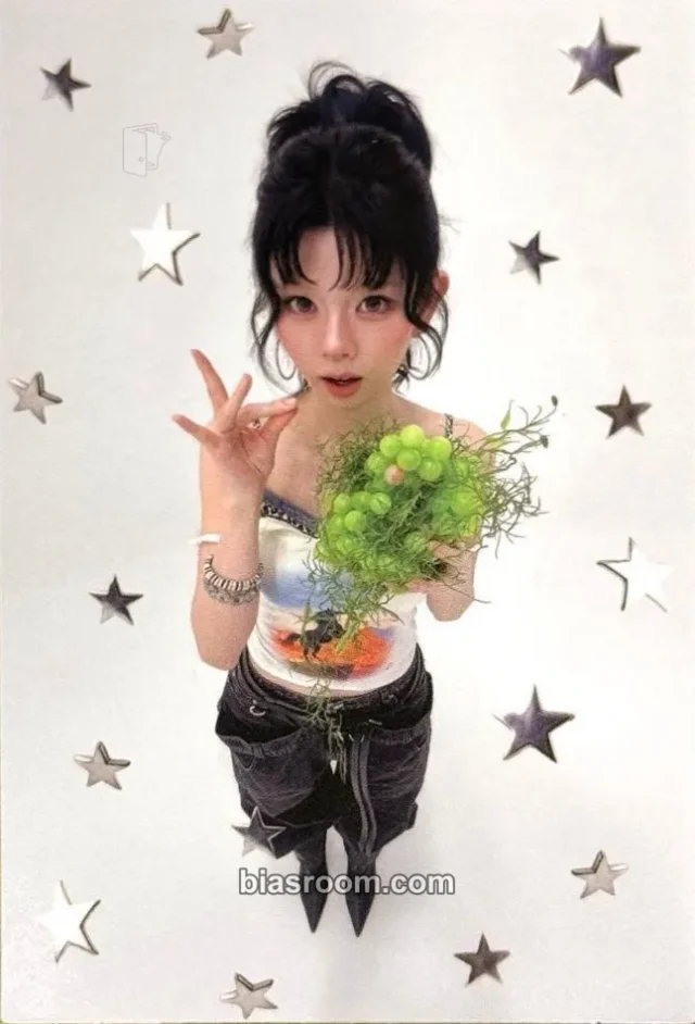 Riku NiziU Sour Grapes K-pop photocard