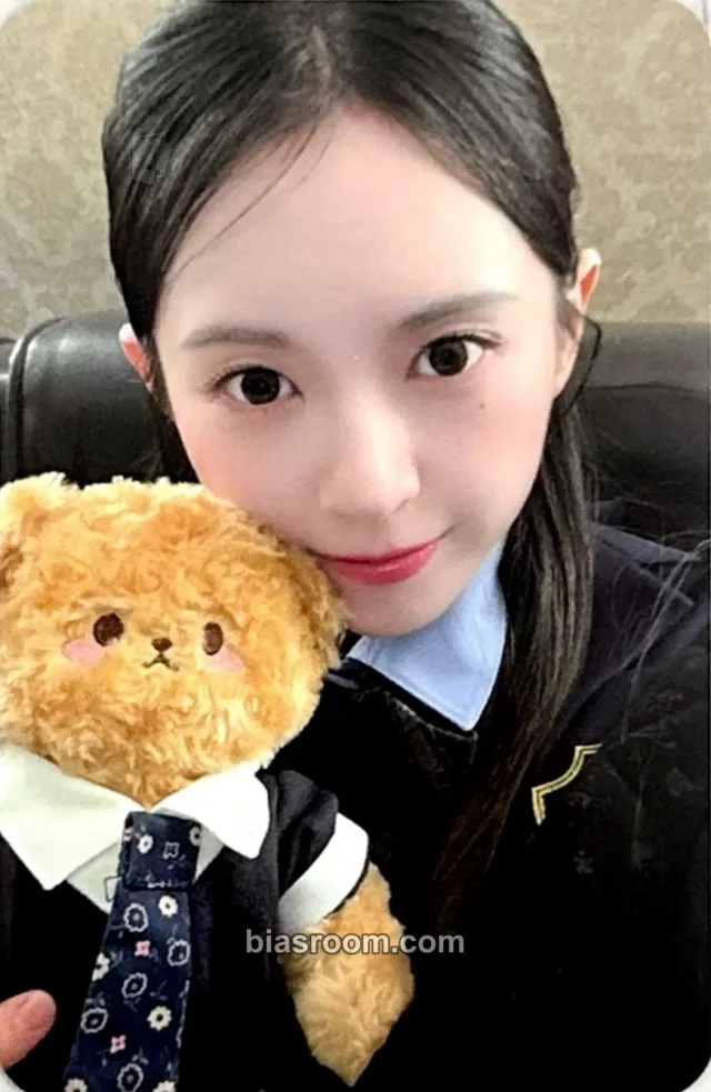Mashiro MADEIN Girl Meets Boy K-pop photocard