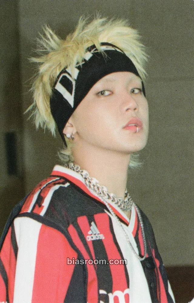 TREASURE - Choi Hyunsuk - Special Moment - 2025 Fan Concert Event A version trading card seoul merch photocard