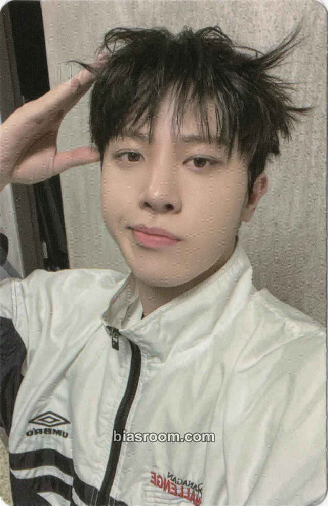 TREASURE - So Junghwan - Special Moment - 2025 Fan Concert Event duffel bag merch photocard