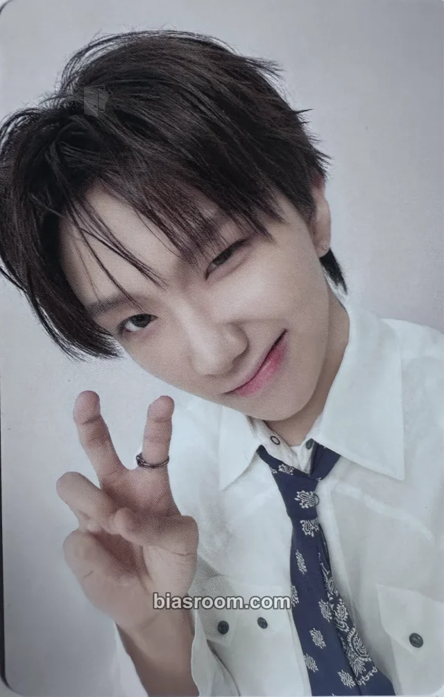 BOYNEXTDOOR - Woonhak - Knock On Vol. 2 Tour Event merch photocard japan jersey photocard set
