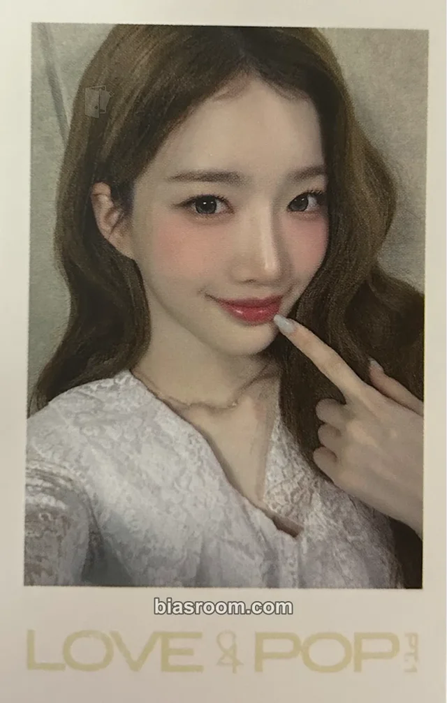 tripleS - Yooyeon - LOVE&POP pt.1 Album polaroid everline video call/fancall