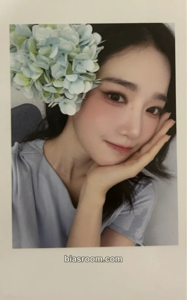 tripleS - Yooyeon - Assemble25 Album polaroid withmuu/withdrama video call/fancall