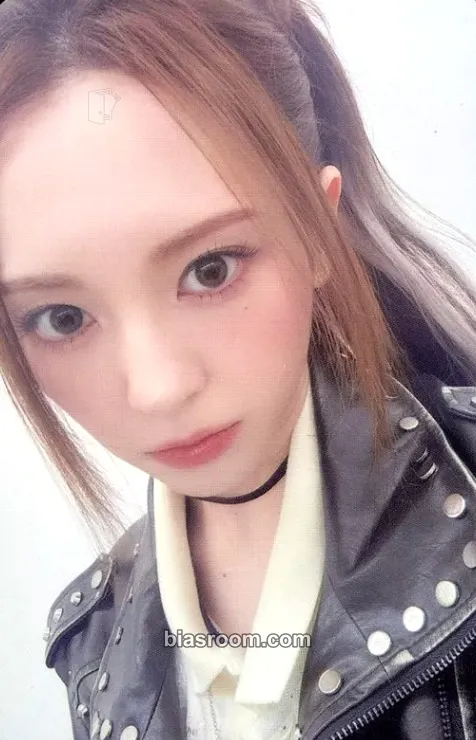 Mashiro MADEIN FOREVER Photocard - MADEIN - photocard K-pop MADEIN