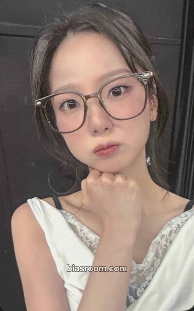 Kep1er - Yujin - Kep1e Universe MD Event desk pad merch photocard