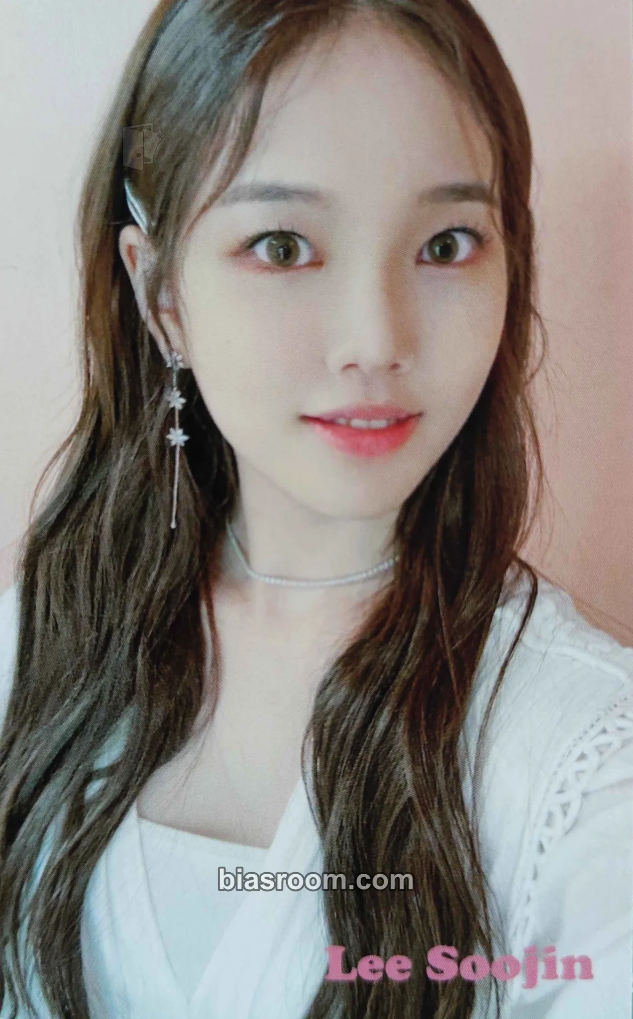 Soojin Play Game : Holiday Photocard - Weeekly - photocard K-pop Weeekly