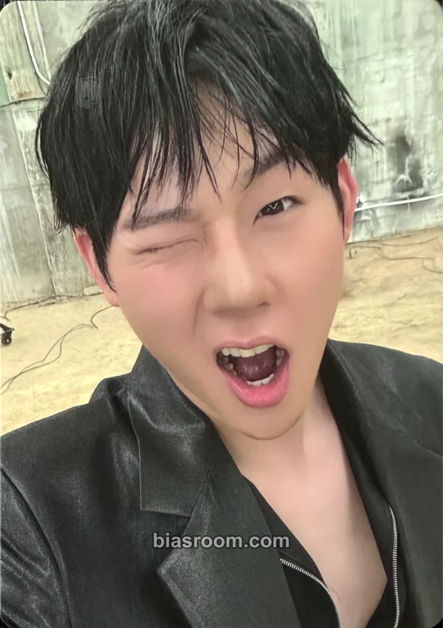 MONSTA X - Joohoney - The Phase Album monsta x store pob (pre-order benefit) USA offset version refined version hyper version