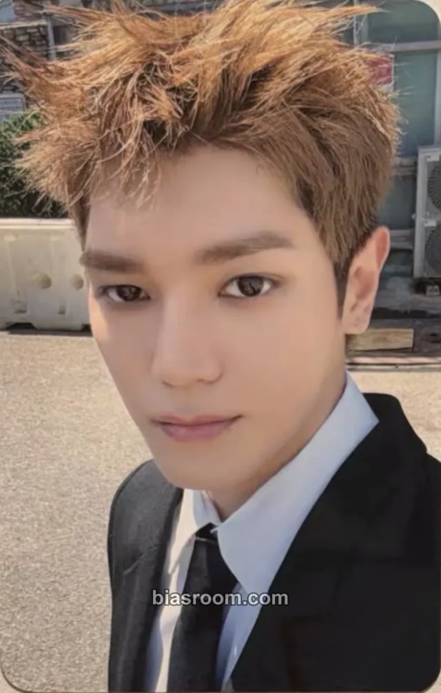 Taeyong NCT 127 BLINGY K-pop photocard