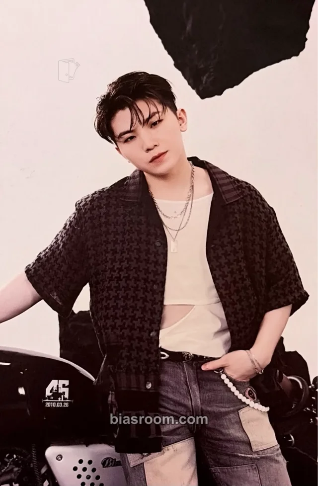 SEVENTEEN - Woozi - Face the Sun Album album inclusion
