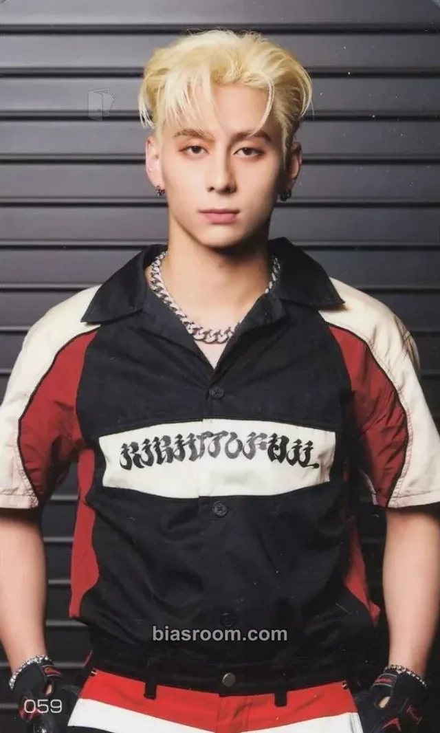 INI - Hiroto - 2023 2ND ARENA LIVE TOUR [READY TO POP] IN KYOCERA DOME  Event merch photocard trading card random pack