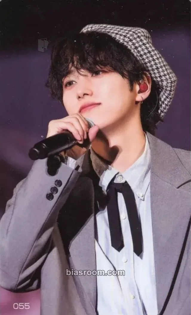 INI - Takumi - 2023 2ND ARENA LIVE TOUR [READY TO POP] IN KYOCERA DOME  Event merch photocard random pack trading card