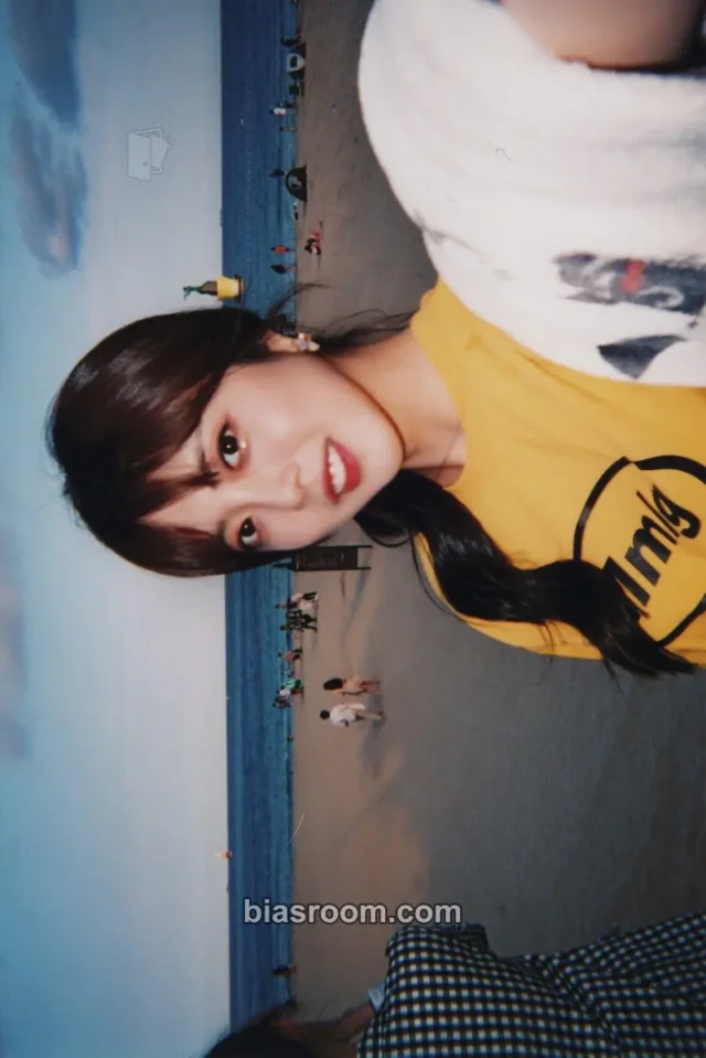 Weki Meki - Ji Suyeon - Weki Meki x LIPSS Other photo print lipss