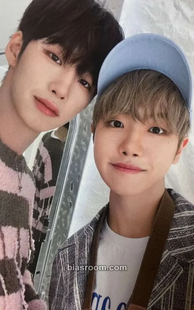 n.SSign - Huiwon & Hyun - Monologue Album album photocard casual version