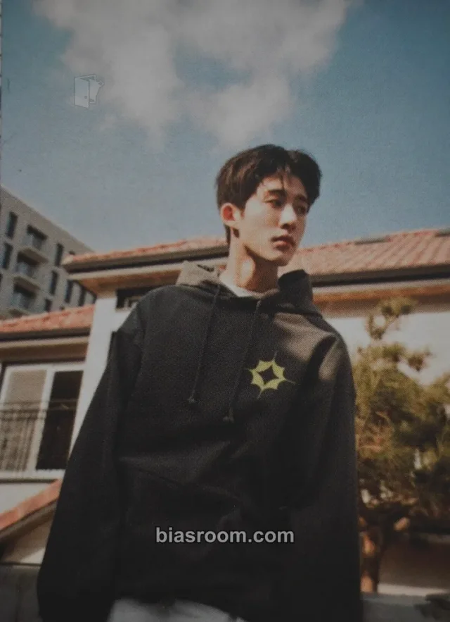 B.I - B.I - 1st Offline fan meet Event merch inclusion sticker item set