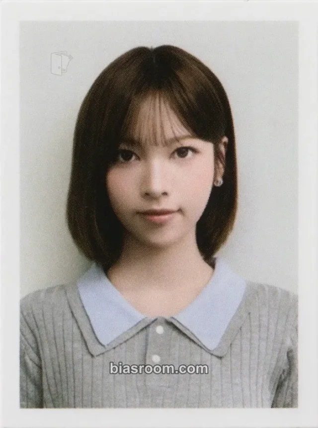RESCENE - May - Scent Archive - MEMORIES OF RESCENE Pop-Up Event A version id photo id photo holder merch inclusion item set