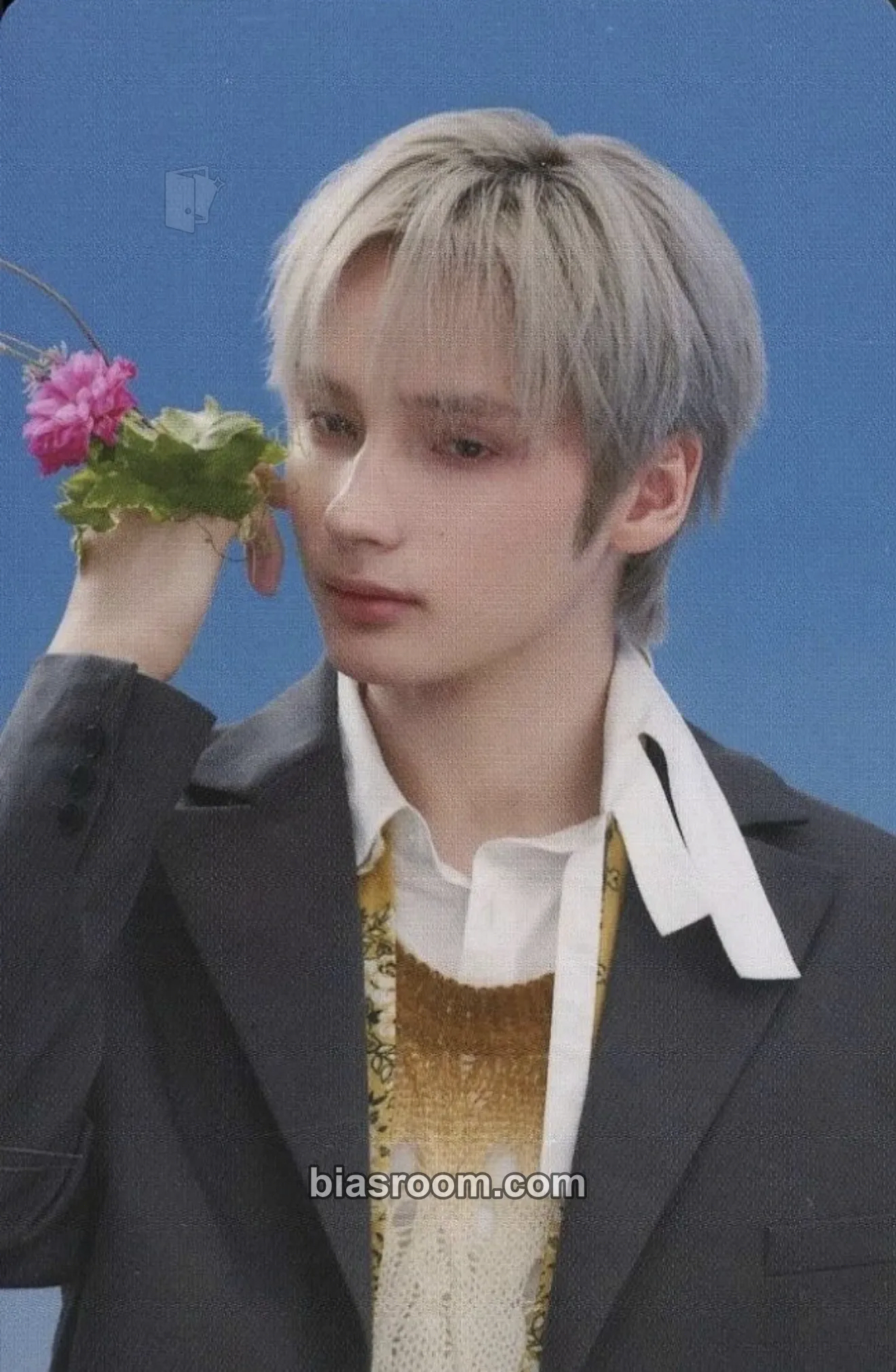 Huening Kai Setsuna Hanabi Photocard - TOMORROW X TOGETHER - photocard K-pop di TOMORROW X TOGETHER