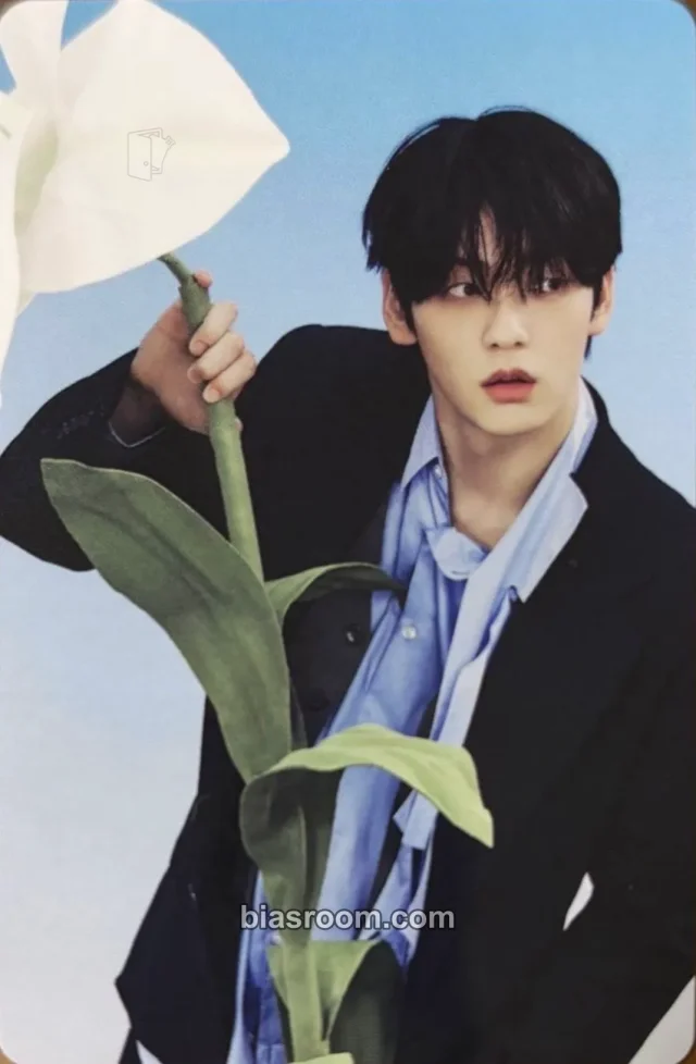 TOMORROW X TOGETHER - Soobin - Setsuna Hanabi Album merch photocard pop-up trading card