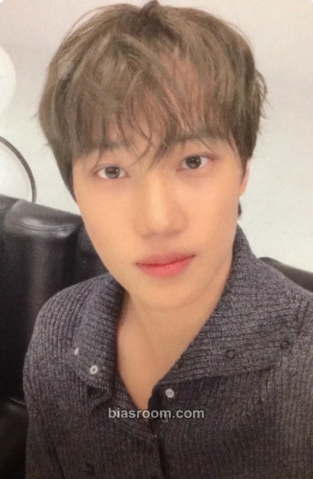 EXO - Kai - REVERXE Album pop-up shanghai purchase benefit