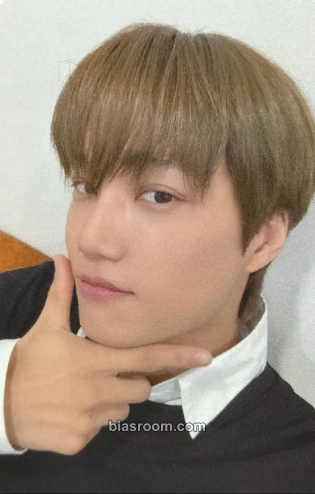 EXO - Kai - REVERXE Album pop-up merch photocard hoodie/sweatshirt