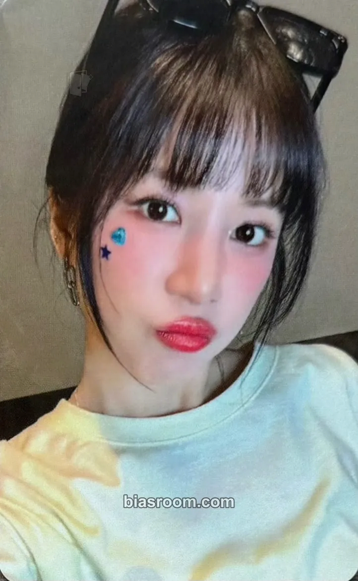 Chorong RE:LOVE Photocard - Apink - Apink K-pop photocard