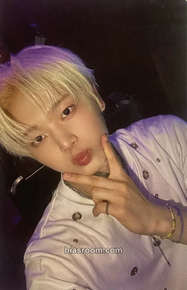 Aito 1Verse LOOP K-pop photocard