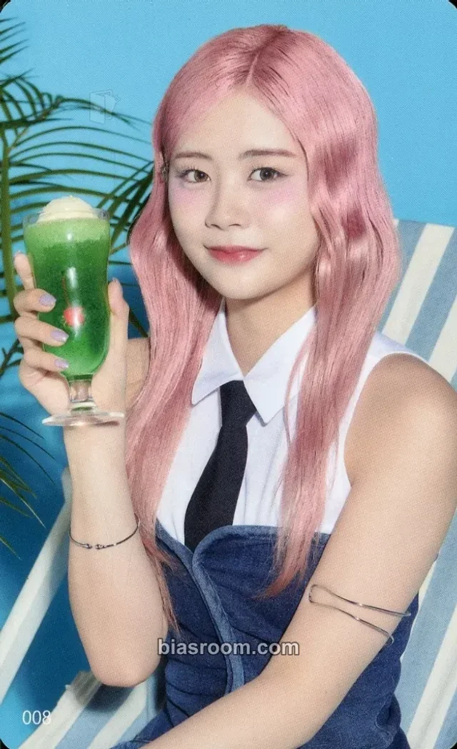 Kokona  ME:I 2024 ME:ICONIC Hi-SUMMER K-pop photocard