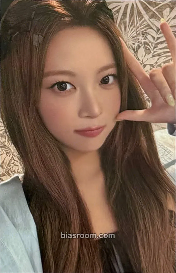 Hong Eunchae Pureflow Tour (2026) 小卡 - LE SSERAFIM - LE SSERAFIM K-pop 小卡