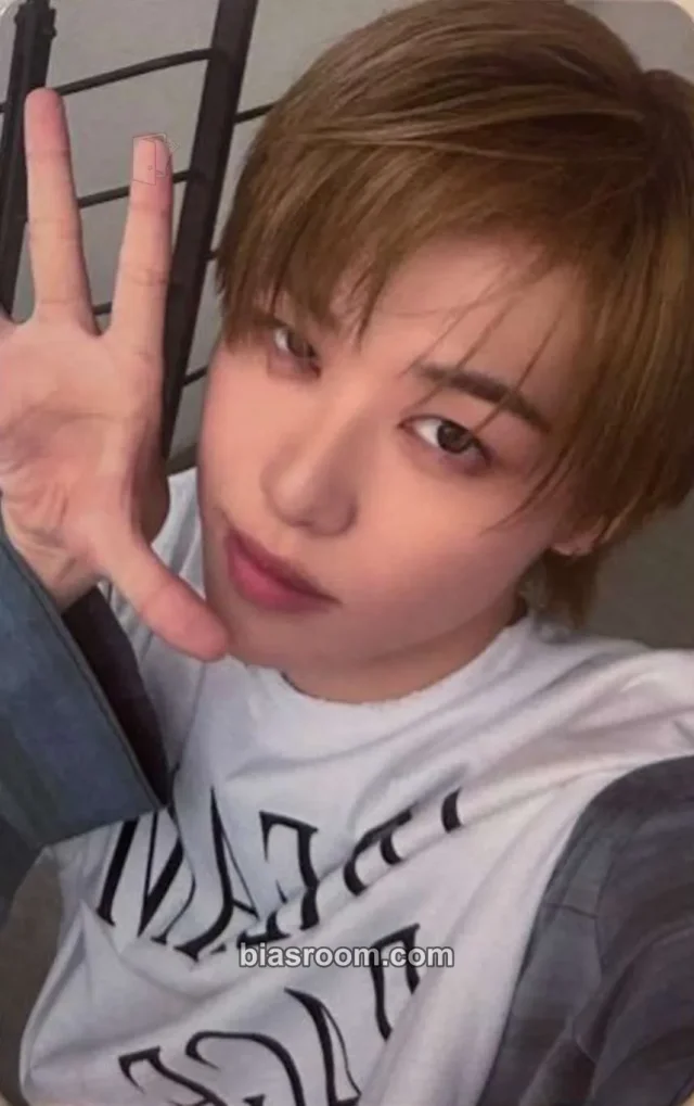 Towa KO1KEYZ KO1KEYZ K-pop photocard