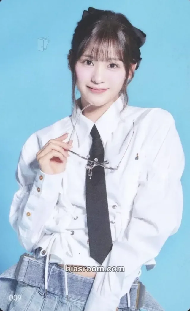 ME:I - Ran - 2024 ME:ICONIC Hi-SUMMER Event trading card