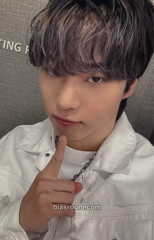 ONF - E-Tion - BEAUTIFUL SHADOW Album jump up video call/fancall round 2
