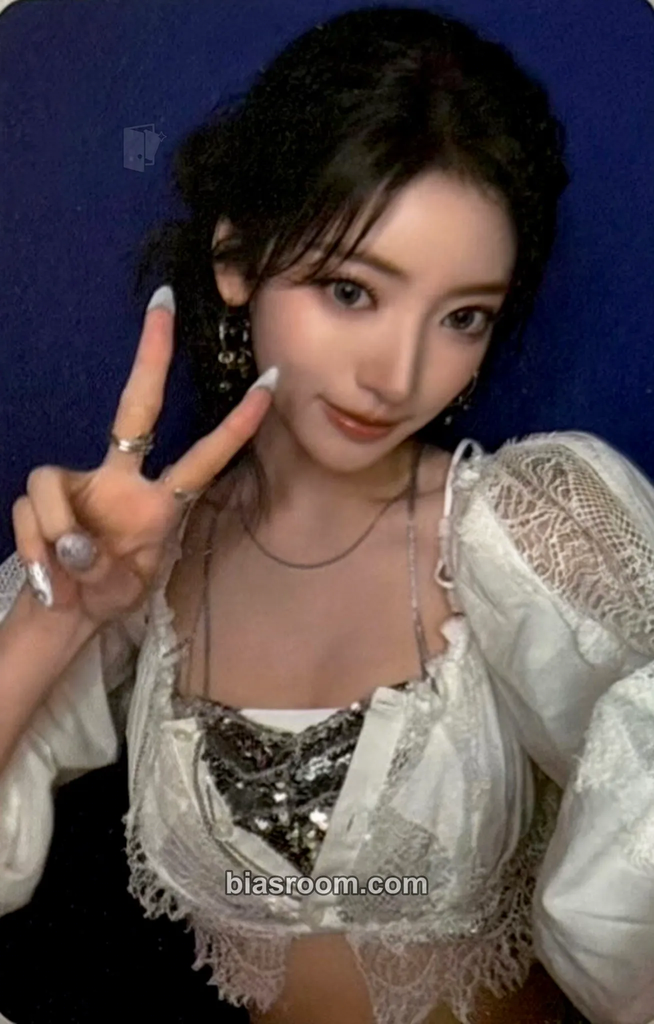 Anna BITE NOW Photocard - MEOVV - MEOVV K-pop photocard