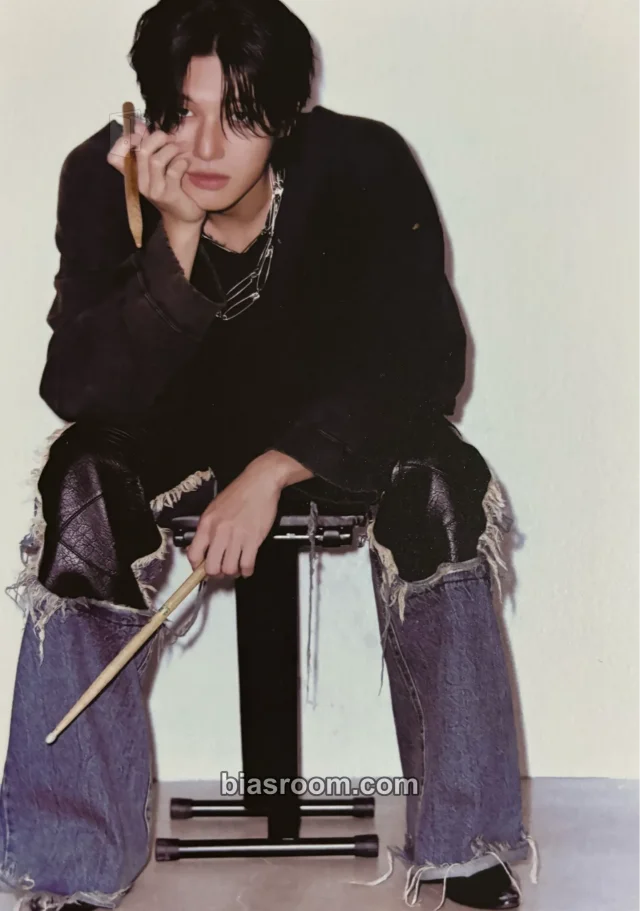 ATEEZ - Wooyoung - MIGHTEEZ Rock The Stage Other postcard