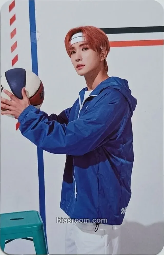 SUPER JUNIOR - Leeteuk - 2021 Season's Greetings Other season's greetings pob (pre-order benefit) hottracks