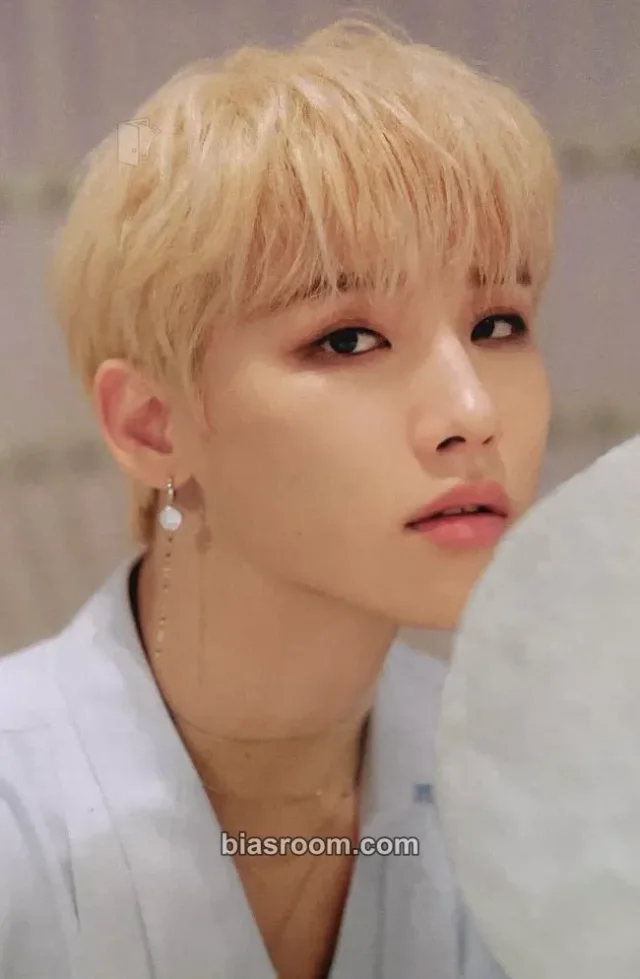 Woong AB6IX MO’ COMPLETE : HAVE A DREAM K-pop photocard