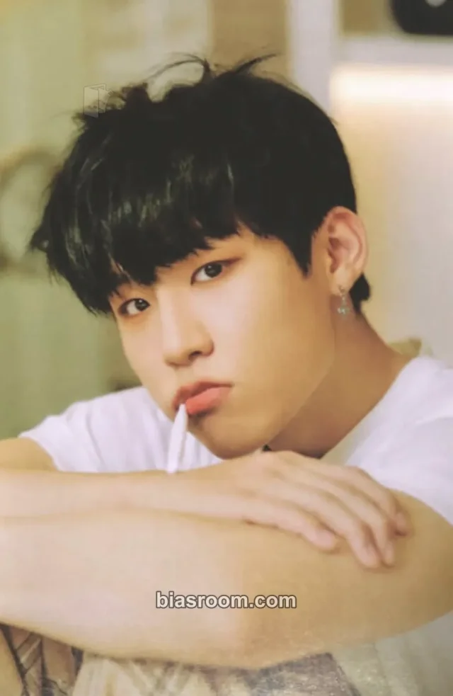 Woojin AB6IX MO’ COMPLETE : HAVE A DREAM K-pop photocard