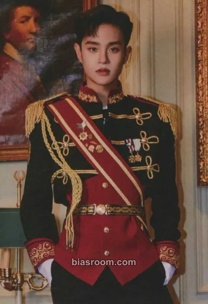 Daehwi SALUTE Photocard - AB6IX - AB6IX K-pop photocard