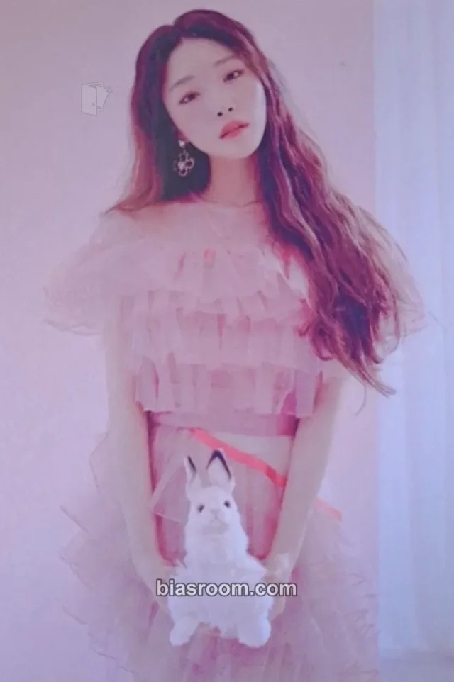 Chung Ha - Chung Ha - Byulharang 1st Membership Kit Other fanclub/membership postcard item set