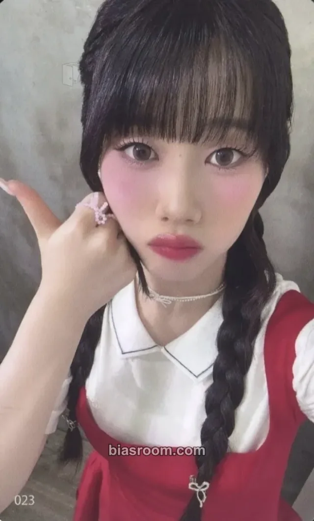 Ayane ME:I 2024 ME:ICONIC Sweet Holiday K-pop photocard