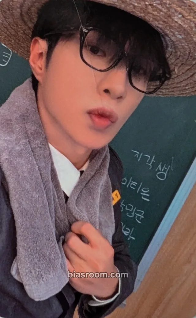 Wyatt ONF ONF: MY SELF K-pop photocard