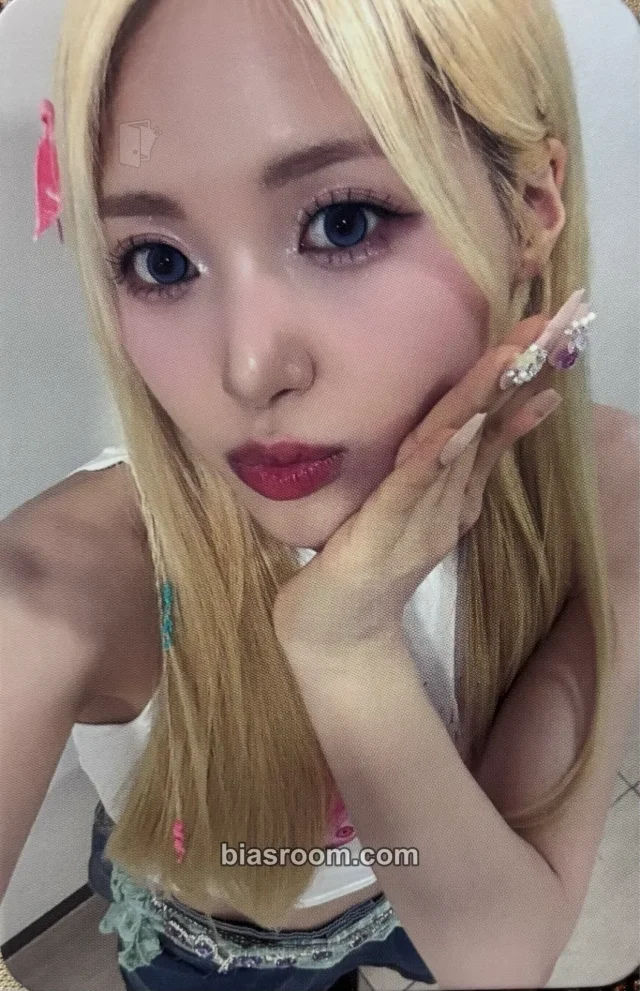 Daze CrazAngel Picasso K-pop photocard