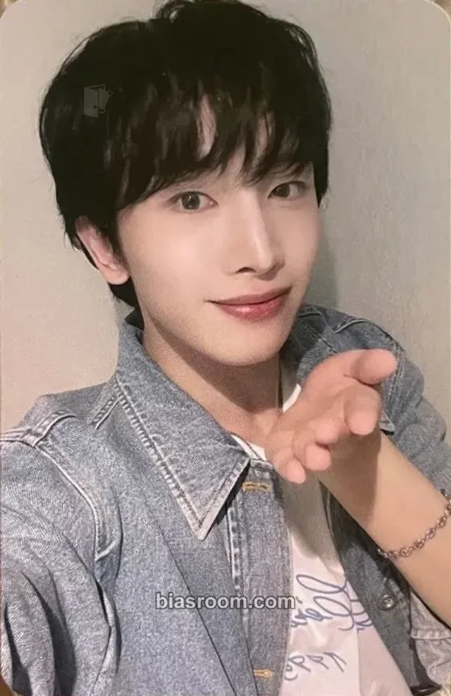 Dongyeon POW Boyfriend K-pop photocard