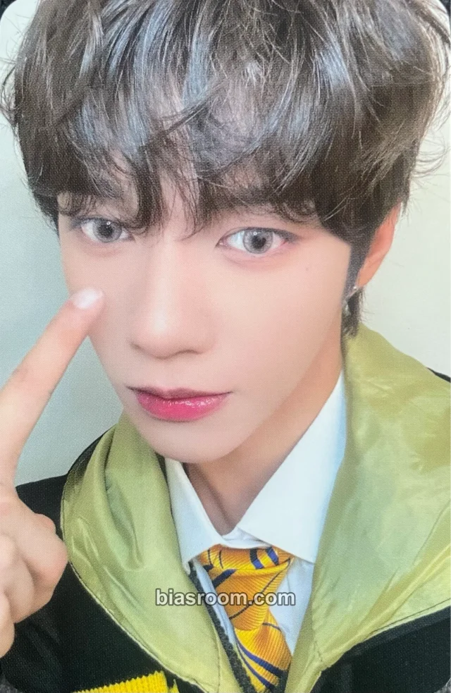 JL AHOF The Passage K-pop photocard