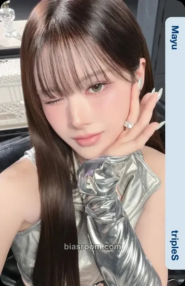 Mayu tripleS 4th World Tour <ANDLESS> K-pop photocard