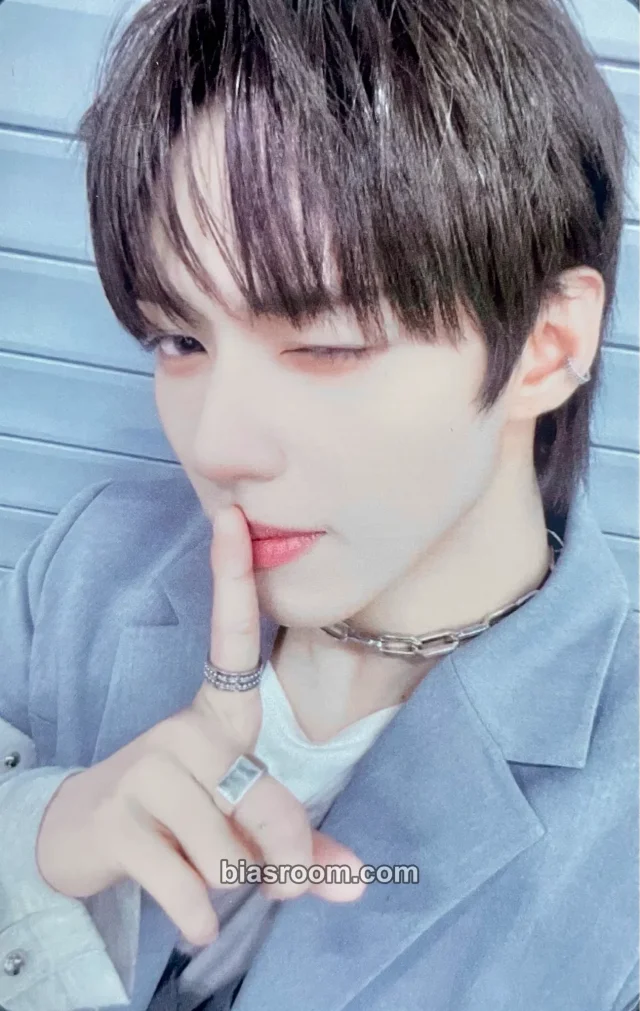 JL AHOF The Passage K-pop photocard