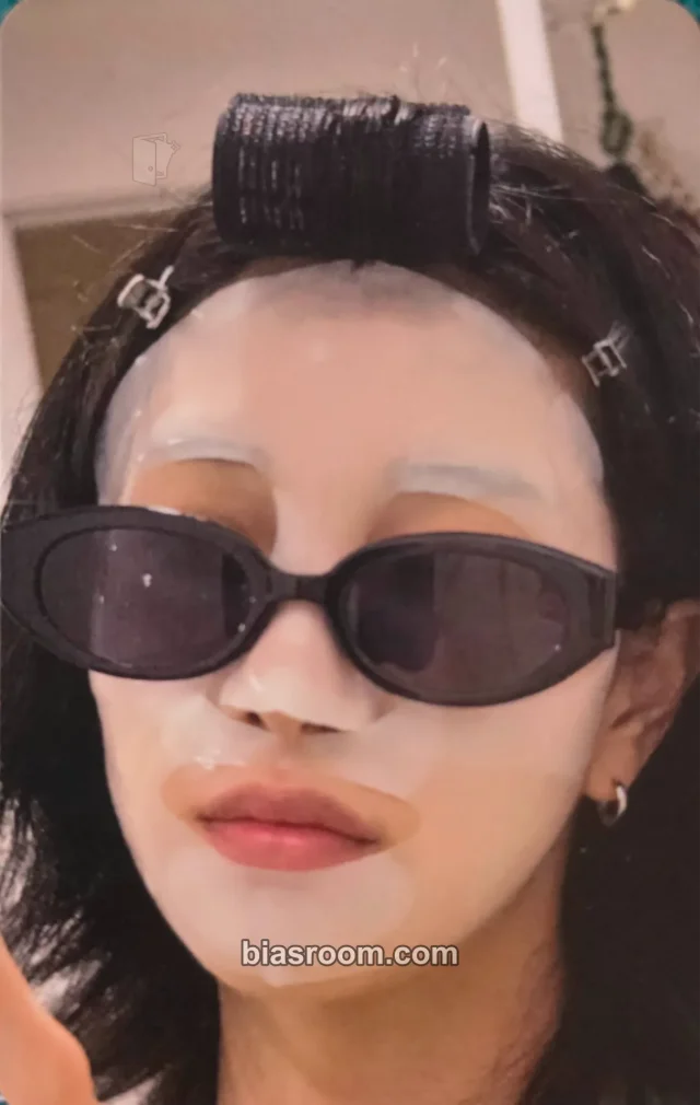 Seoyeon (Y:SY) Y:SY GOODIES K-pop photocard