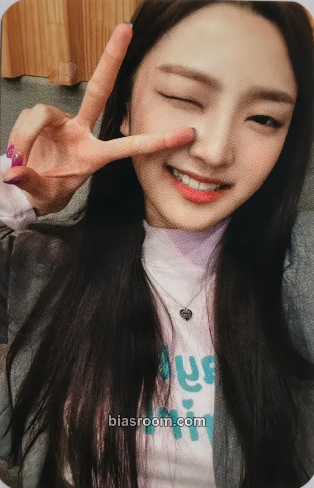 Soeun Weeekly We Play K-pop photocard